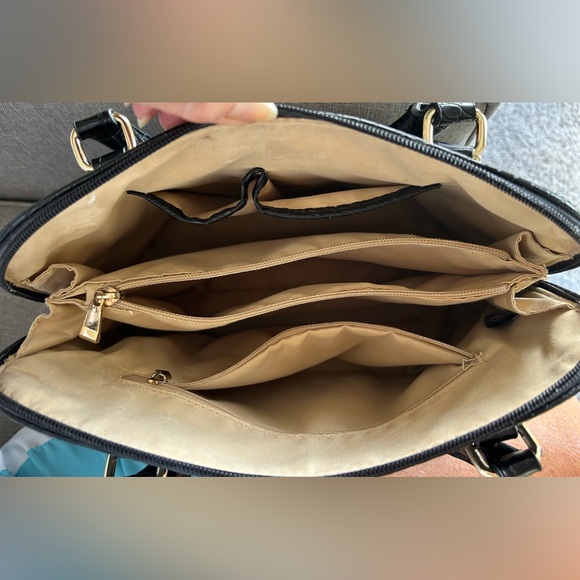 Giani Bernini Croc Embossed Faux Leather Saffiano Dome Satchel Purse - Picture 10 of 14